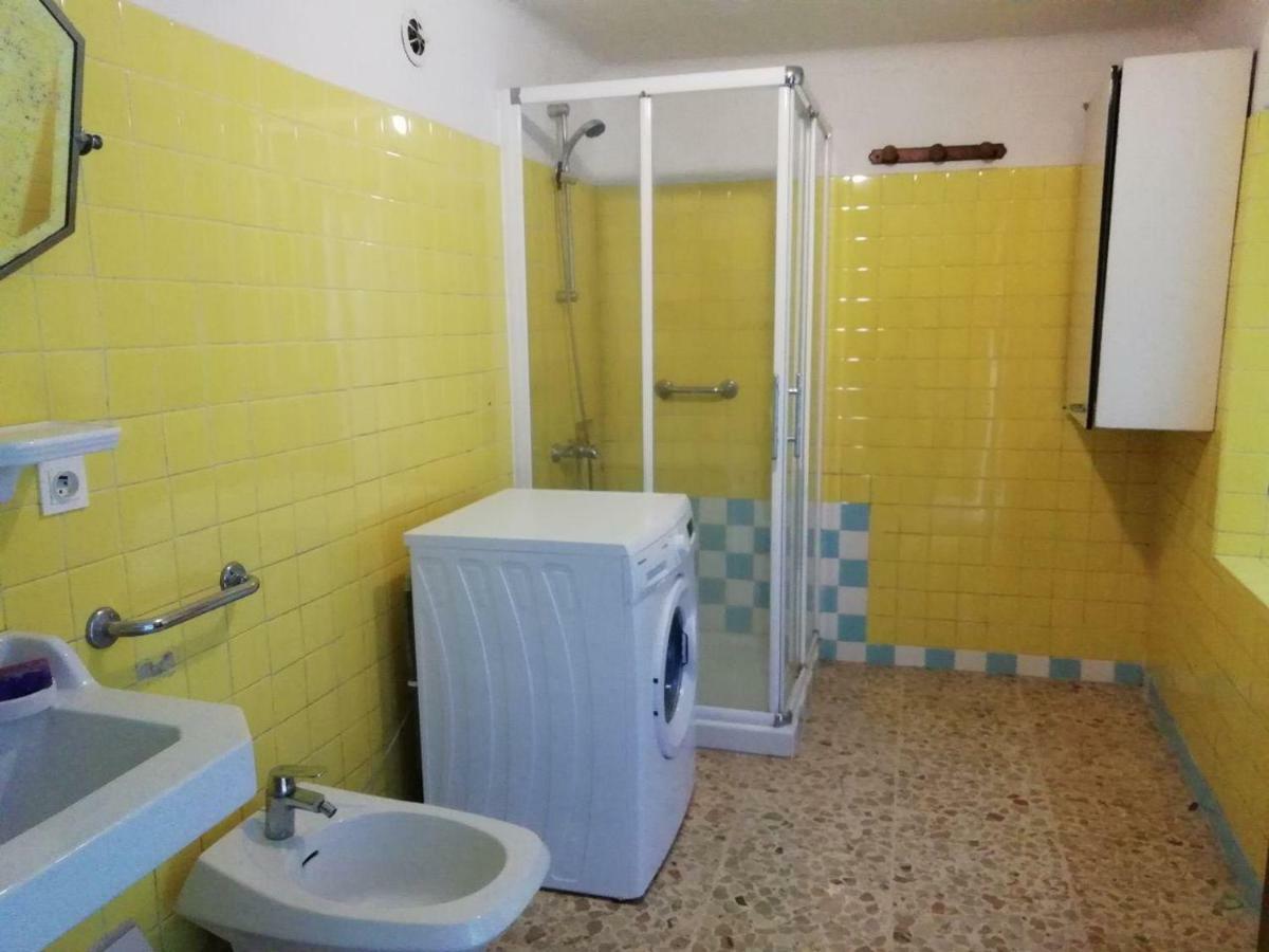 La Maison Bleue Céreste Exteriör bild