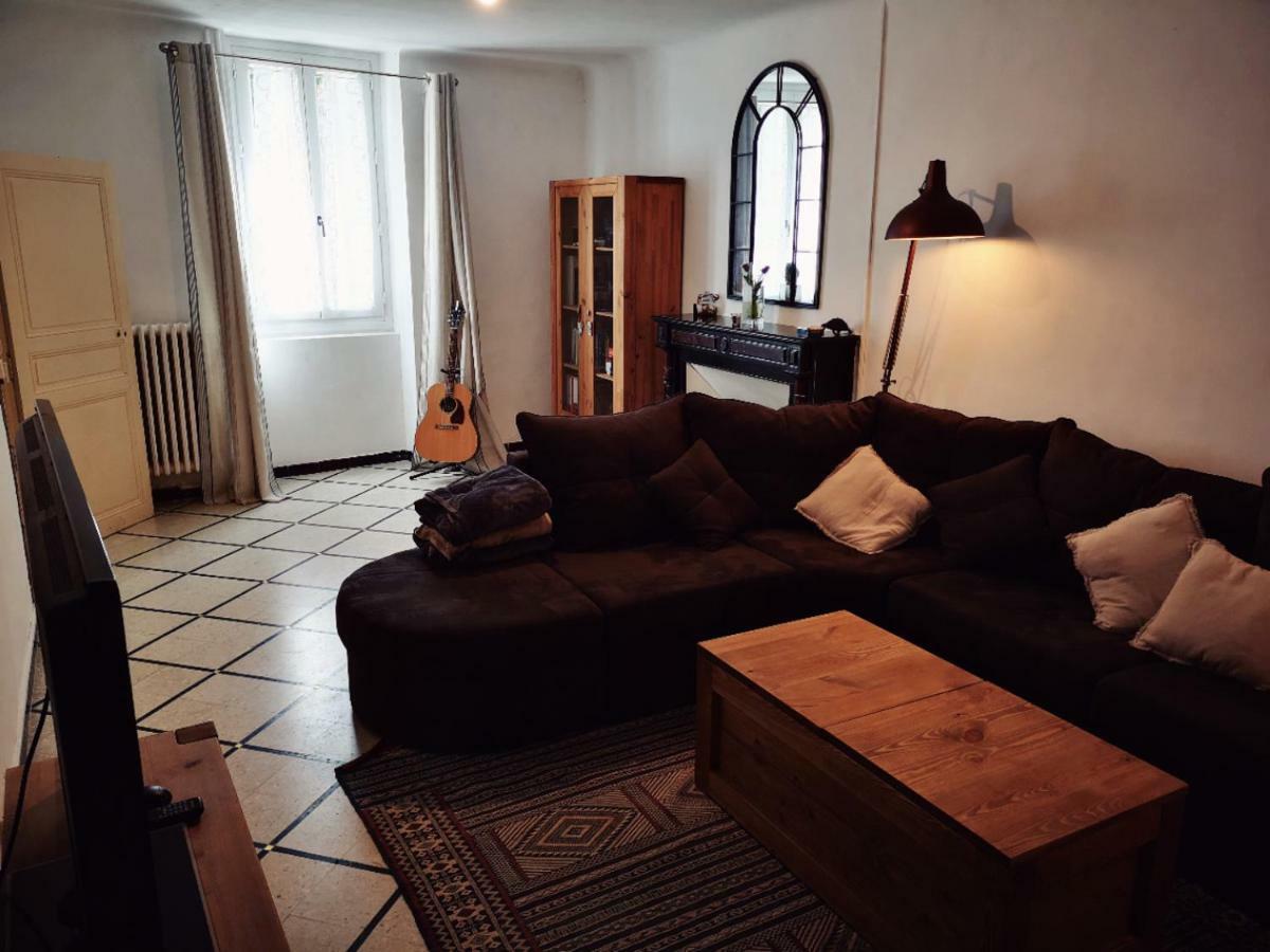 La Maison Bleue Céreste Exteriör bild
